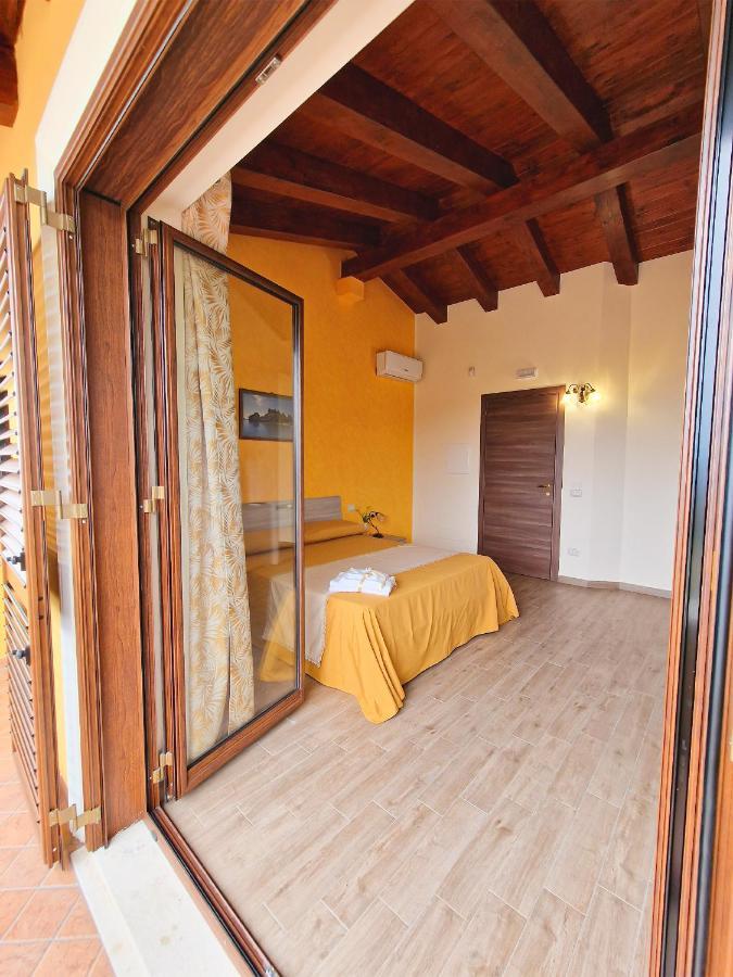 Agriturismo Bella Vista - Da Carmelo Santa Teresa Di Riva Eksteriør billede