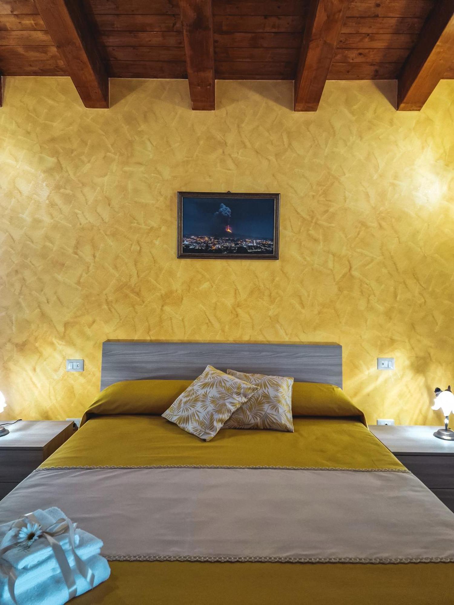 Agriturismo Bella Vista - Da Carmelo Santa Teresa Di Riva Værelse billede